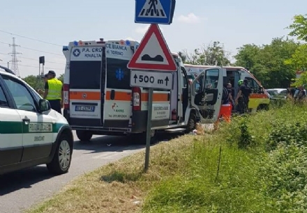 ORBASSANO - Ragazza incinta investita da un'auto pirata: partorisce ma la bimba è in gravissime condizioni - FOTO