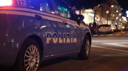 RIVALTA - Poliziotto fuori servizio sventa furto in una villetta