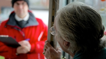 MONCALIERI - La pensionata cade nella truffa e dà circa 10 mila euro al finto carabiniere