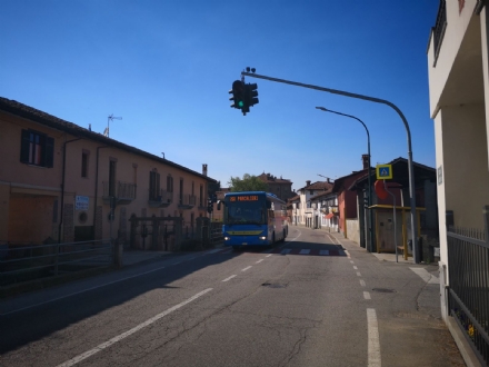 VIRLE - Scoperti cittadini che avevano telecomandi per regolare il semaforo di via Vado
