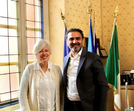 MONCALIERI - Terremoto in giunta, Laura Pompeo licenziata dal sindaco. Al suo posto Antonella Parigi