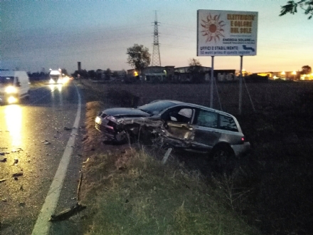 CARIGNANO - Incidente sulla provinciale per Saluzzo, quattro auto coinvolte