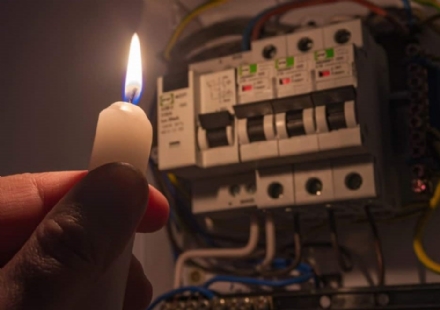 MONCALIERI - Improvviso blackout nella notte: linee in tilt (anche) per l'uso intensivo dei condizionatori