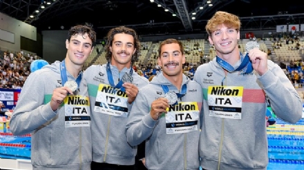 MONCALIERI - Mondiali di nuoto, Alessandro Miressi conquista l'argento nella staffetta 4x100 stile libero