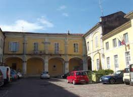 PIOSSASCO - Trovato morto in casa in stato di decomposizione. Nessuno della famiglia gli vuole fare il funerale
