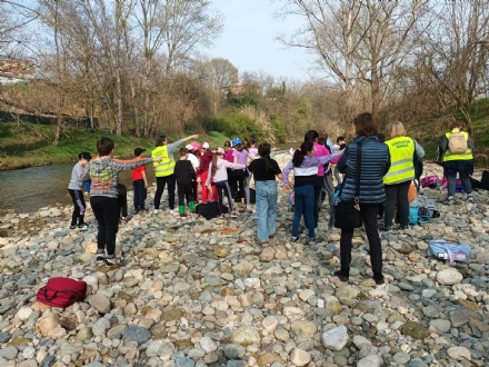 BEINASCO - Una giornata sul Sangone per i ragazzi delle scuole a conoscere la fauna e flora delle acque