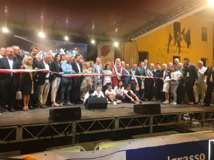 CARMAGNOLA - Alla Fiera del Peperone Roby Facchinetti apre una settimana di eventi
