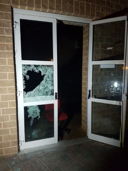 MONCALIERI - Tornano in azione i vandali al centro polifunzionale di Santa Maria
