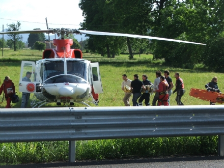 CARMAGNOLA - Incidente in autostrada: un uomo è in coma