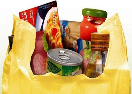 CARMAGNOLA - Da lunedì 6 parte la distribuzione dei pacchi alimentari