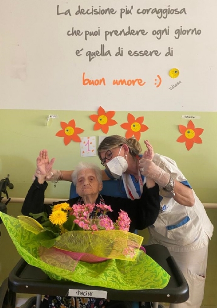 VINOVO - 100 candeline per la nonnina Luisa