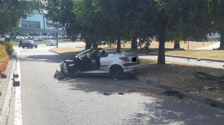 MONCALIERI - Si schianta al confine con Torino, uomo in ospedale al Cto - LE FOTO -