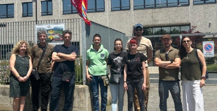 NICHELINO - Dipendenti licenziate: picchetto davanti alla Procemsa con la Consigliera Valentina Cera