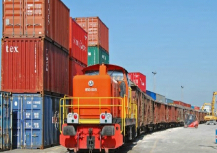 ORBASSANO - Più treni merci da gennaio: previsti 12mila camion in meno