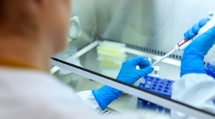VACCINO ANTI COVID - Tutto quello che c'è da sapere sui vaccini. Portano la malattia? Funzionano? E quanto durano?