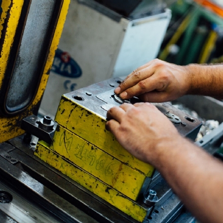BEINASCO - Fallisce la ditta Furlan, nel ramo automotive