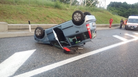 NICHELINO - Grave incidente all'alba allo svincolo di Stupinigi