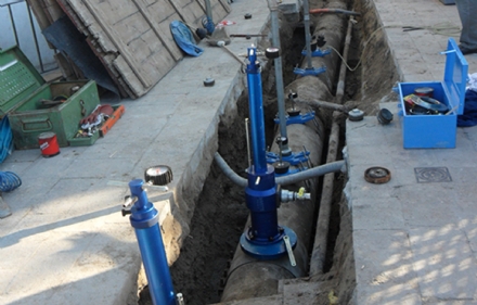 ORBASSANO - Circa 30 chilometri di tubature del gas da sostituire: due anni e mezzo di lavori