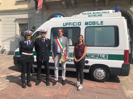 NICHELINO - Arriva l'ufficio mobile della polizia locale: maggiore presidio del territorio