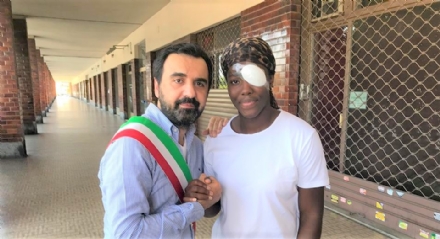 MONCALIERI - Daisy Osakue aggredita a colpi di uova: solidarietà anche dalla Juventus