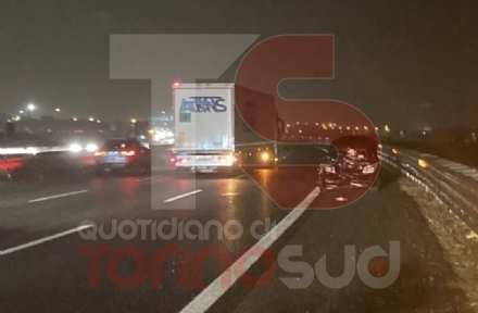 INCIDENTE MORTALE IN TANGENZIALE - Scontro al Sito, muore una donna