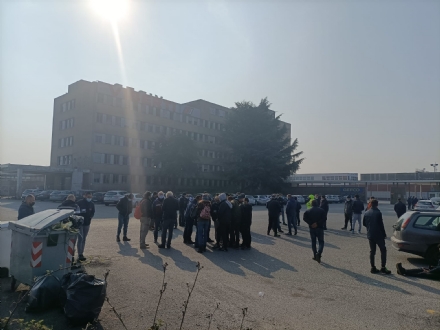 NICHELINO - Gli addetti che montano i mobili per conto di Ikea avranno condizioni di lavoro migliori