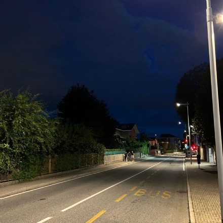ORBASSANO - Ancora guai sull'illuminazione di via Frejus, sulla via non si trova il guasto