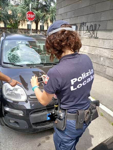 NICHELINO - Investito un monopattino, giovane finisce in ospedale