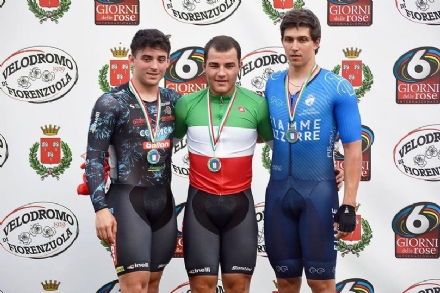 CANDIOLO - Stefano Minuta vince il titolo nazionale di ciclismo su pista, specialità Keirin