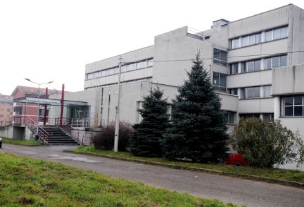 FURTI A SCUOLA - A Orbassano e Bruino ladri prendono di mira il liceo e la scuola media
