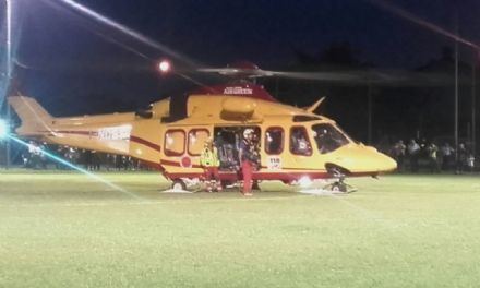 CARMAGNOLA - Entrano di nascosto nel campo dove atterra l'elisoccorso, forzando la cassetta delle chiavi