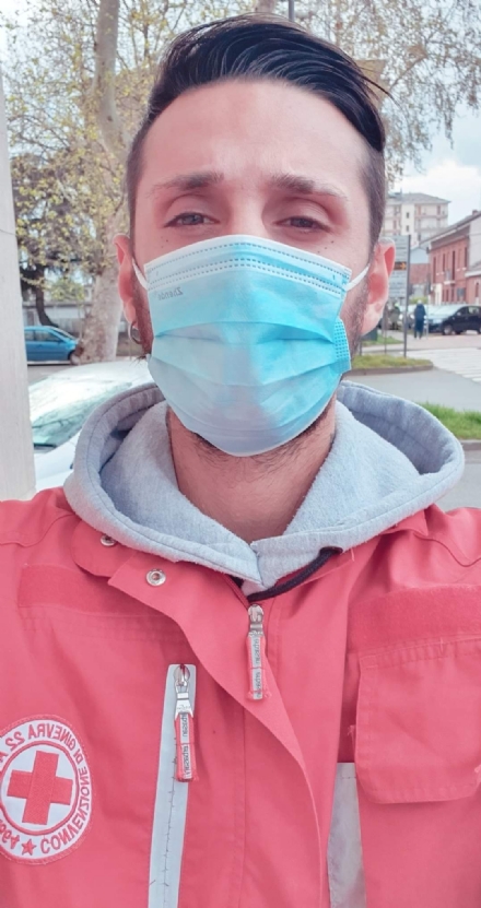 BEINASCO - 'Con l'arrivo del virus ho scelto di fare il volontario in Croce rossa'