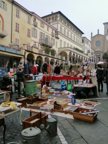 EVENTI - A Moncalieri ogni prima domenica del mese c’è Antiq’aria