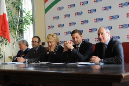 CARIGNANO - Il matrimonio fra Covar e Cidiu non si farà più. Addio ai risparmi promessi in bolletta