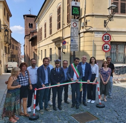 MONCALIERI - Accesa la nuova ztl in centro storico, ma le multe partono da settembre