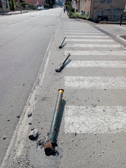 MONCALIERI - Si addormenta alla guida e si schianta in strada Torino