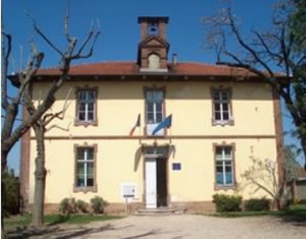 CARMAGNOLA - Scuola di San Michele piccola, arriva il prefabbricato