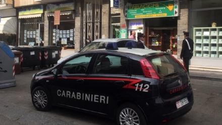 NICHELINO - Nuovo arresto dei carabinieri di un 19 enne per possesso di droga