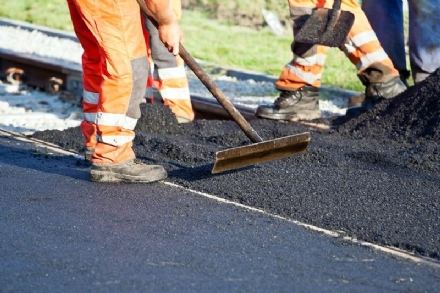 CARMAGNOLA - Per via Palazzotto servono altri lavori: il Comune stanzia 72mila euro