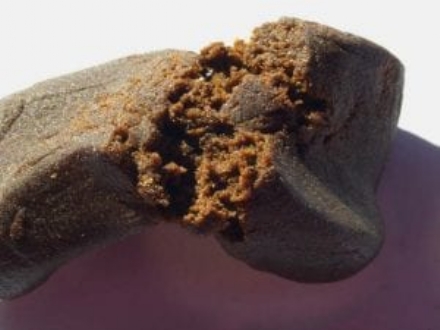 NICHELINO - Vende una dose di hashish a un amico, arrestato 19 enne