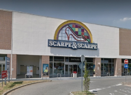 LAVORO - Tremano i dipendenti 'Scarpe e Scarpe': presentato il concordato preventivo