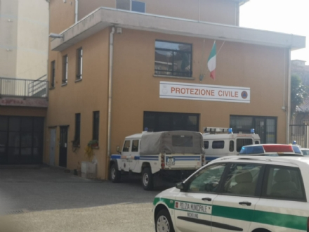 NICHELINO - Clochard al freddo: il Comune gli apre la sede della protezione civile
