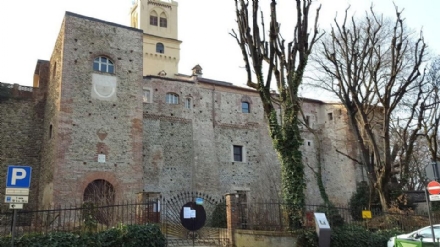 RIVALTA - La protesta dei genitori per il collegamento autobus con le scuole di Orbassano