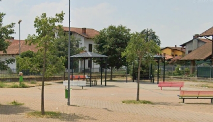 MONCALIERI - Troppi vandali, smantellato gazebo e panchine comunali a Tagliaferro