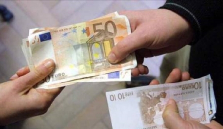 NICHELINO - Pensionata truffatrice raggira i titolari di un negozio