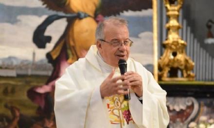 CARMAGNOLA - Addio a monsignor Giancarlo Avataneo, fu parroco alla Collegiata