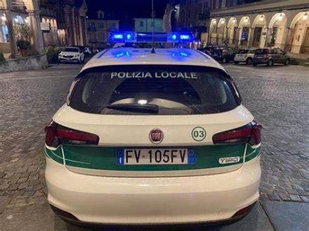 MONCALIERI - Gli agenti della polizia locale in Romagna per aiutare le forze dell'ordine locali