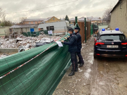 NICHELINO - Sequestro in via Mascagni: una coppia sinti si stava costruendo la villetta abusiva