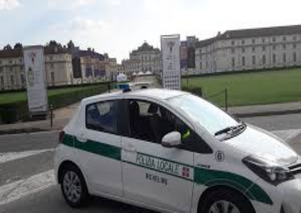 NICHELINO - Protesta dei sindacati di polizia locale: 'Poco organico, difficile fare i turni'