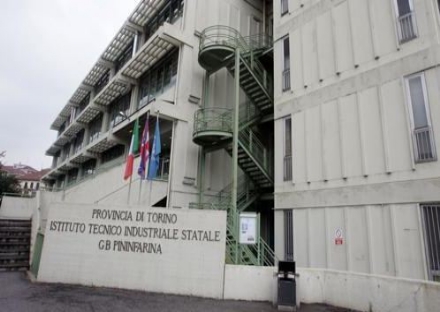 MONCALIERI - Lotta al bullismo, al Pininfarina fondi regionali per l'uso di internet responsabile